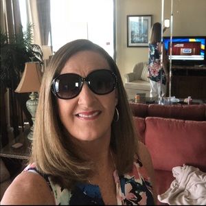 Meet your Posher, Brendbrenda